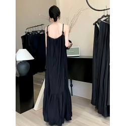 小衆設計連衣裙2025年新款女夏氣質黑色無袖吊帶掛脖蕾絲拼接長裙