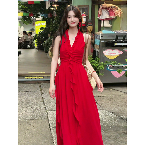 法式荷葉邊V領飄帶掛脖連衣裙女2025夏季新款度假風氣質無袖長裙