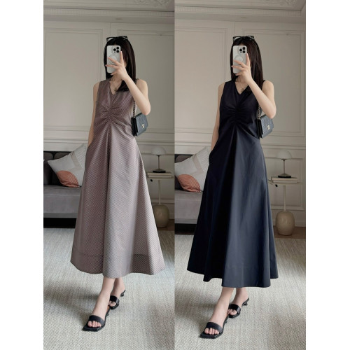 Masakiki七七 優雅顯瘦！T/C混紡面料~法式V領抽褶收腰無袖連衣裙