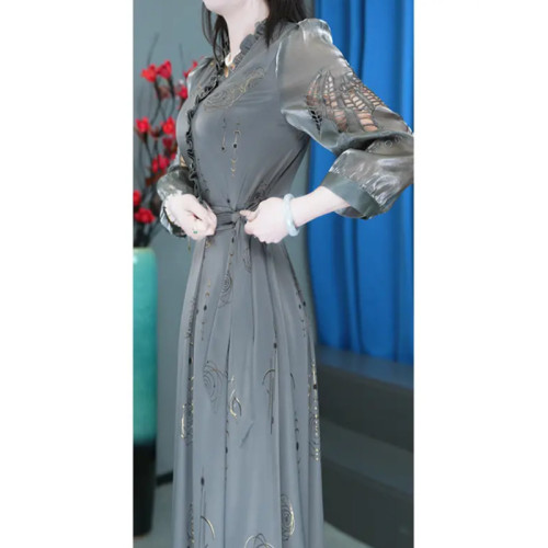 夢莎姿襯衫領印花連衣裙女2025年春季新款收腰顯瘦媽媽裝a字裙子