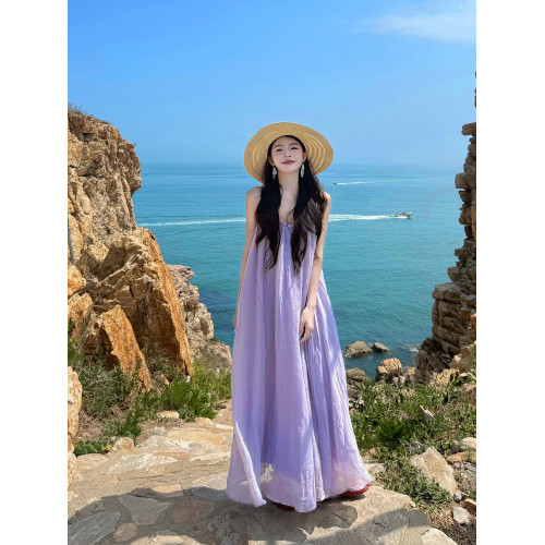 法式旅遊海邊度假風氣質掛脖吊帶連衣裙女夏季設計感寬松紫色長裙