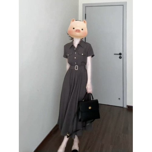 法式通勤穿搭polo領灰色收腰連衣裙子女裝夏季2025新款小個子長裙