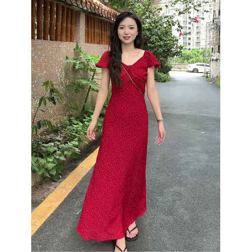 法式荷葉邊紅色波點泡泡袖連衣裙女2025夏季新款設計感小衆長裙子