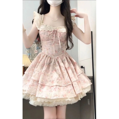 法式初戀感甜美風小飛袖花邊拼接碎花連衣裙女夏季收腰蓬蓬公主裙