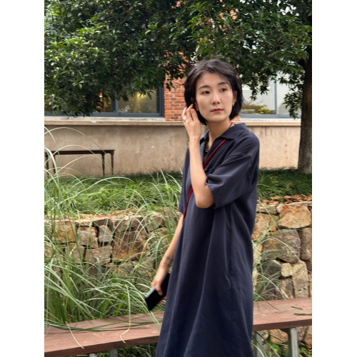 周浪清藍色亞麻法式連衣裙女2025新款夏季薄款翻領寬松中長款裙子