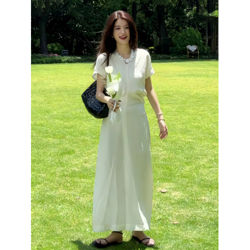 法式松弛感氣質收腰顯瘦連衣裙女2025夏新款短袖高級感優雅長裙子