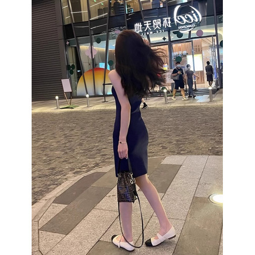 梨形身材春季氣質包臀收腰顯瘦修身無袖打底針織連衣裙背心短裙女