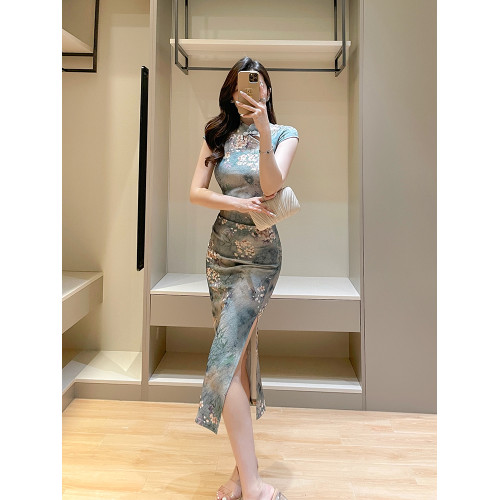 新中式國風紫色改良旗袍女夏新款氣質復古印花盤釦修身開叉連衣裙