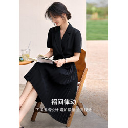 XWI訢未早秋通勤西裝連衣裙女夏季收腰顯瘦壓褶設計輕職場小黑裙