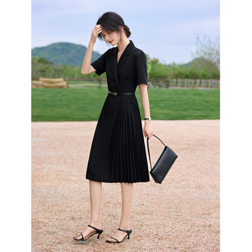 XWI訢未早秋通勤西裝連衣裙女夏季收腰顯瘦壓褶設計輕職場小黑裙