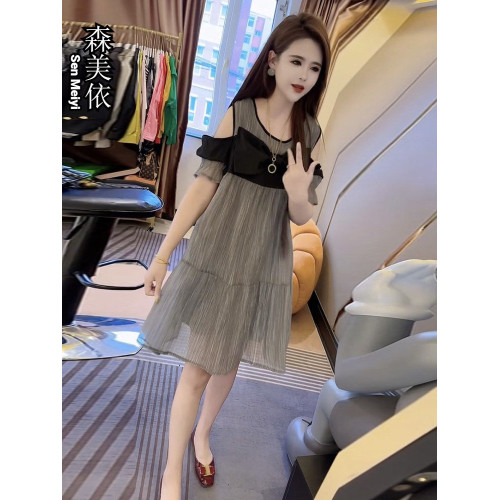 高級感灰色露肩連衣裙女寬鬆顯瘦一字肩A字裙百搭洋氣公主裙夏潮