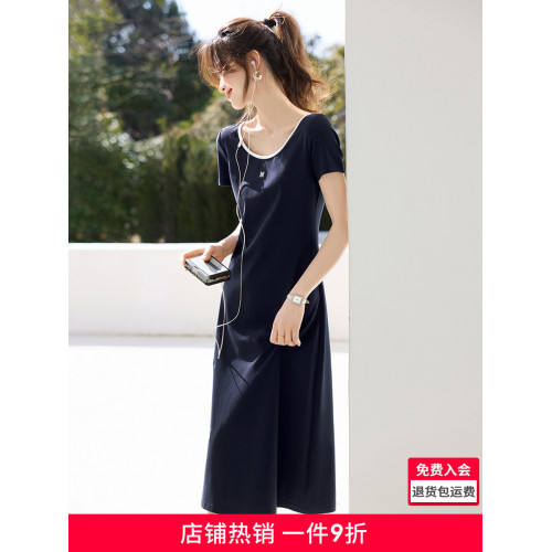 沫晗依美百搭休閒感慵懶大方圓領短袖a字裙2025夏季新款連衣裙女