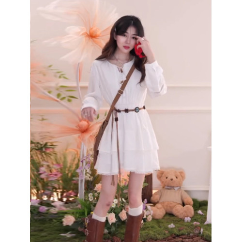 法式氣質白色v領襯衫連衣裙女春秋小個子腰帶收腰蓬蓬a字蛋糕短裙