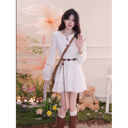 法式氣質白色v領襯衫連衣裙女春秋小個子腰帶收腰蓬蓬a字蛋糕短裙