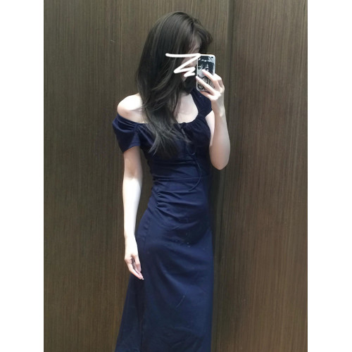 法式氣質高級感方領連衣裙子女夏季2025新款夏日絕美收腰包臀長裙