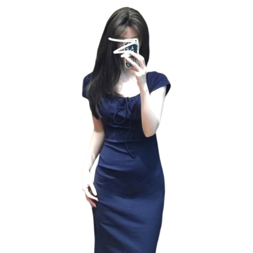 法式氣質高級感方領連衣裙子女夏季2025新款夏日絕美收腰包臀長裙