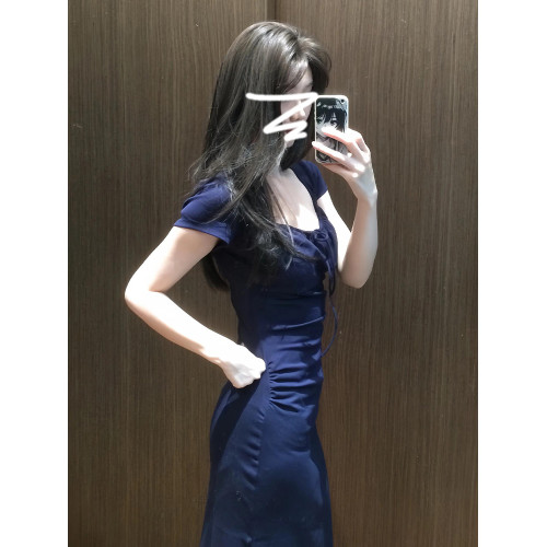 法式氣質高級感方領連衣裙子女夏季2025新款夏日絕美收腰包臀長裙