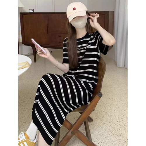 冠軍淩譽短袖條紋連衣裙女2025新款夏季寬松顯瘦直筒過膝T恤裙子