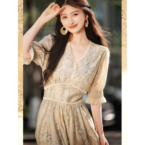 趙大喜自製【】春和景明原創系列｜v領收腰連衣裙2025連衣裙