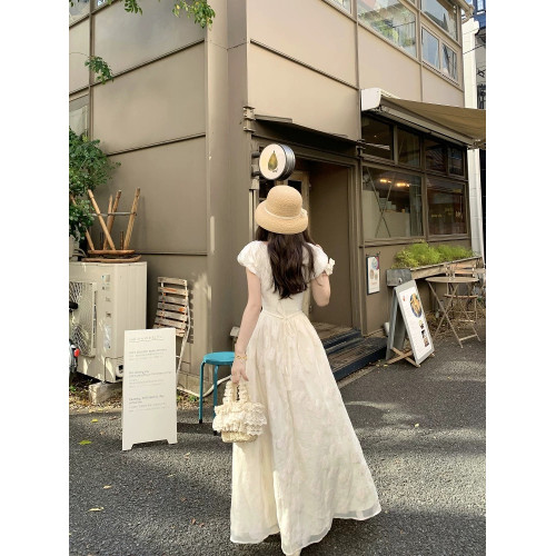 法式溫柔風泡泡短袖收腰連衣裙女夏季甜美氣質修身顯瘦長款A字裙