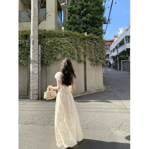 法式溫柔風泡泡短袖收腰連衣裙女夏季甜美氣質修身顯瘦長款A字裙