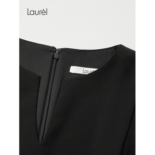 Laurel勞芮春夏經典別致高智極簡圓領連衣裙女LWD341Y05800