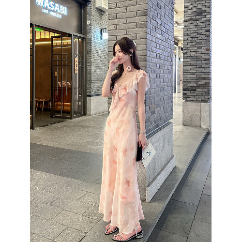 法式溫柔風v領碎花連衣裙女夏季2025新款設計感小衆氣質修身長裙