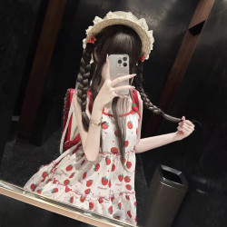 少女甜妹穿搭吊帶小裙子女兒服夏季草莓蛋糕海邊度假連衣裙小個子
