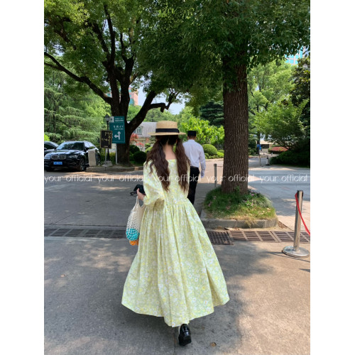 小春日和 法式復古碎花方領連衣裙寬松隨意百褶大擺量長裙女