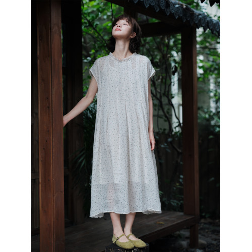 說與山聽「初櫻映」碎花苧麻連衣裙 短袖圓領松弛感日系女夏 2526