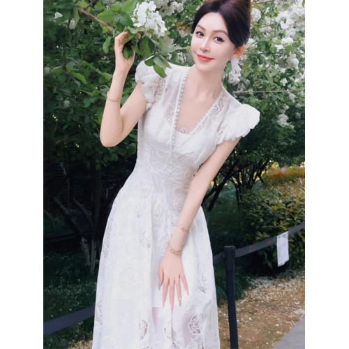 ROUJE KORE夏日絕美玫瑰花鏤空短袖白色連衣裙女夏季小個子長裙子
