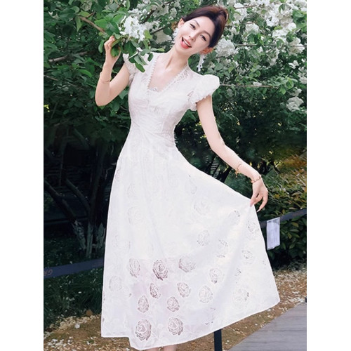 ROUJE KORE夏日絕美玫瑰花鏤空短袖白色連衣裙女夏季小個子長裙子