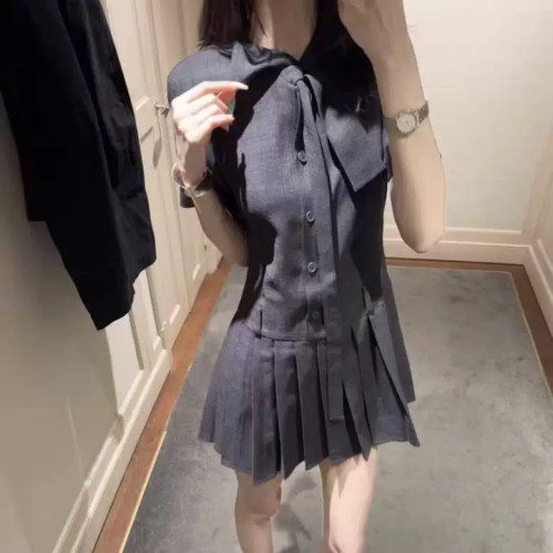 selfwho仿麻感深灰色小個子連衣裙女夏季新款優雅拼接百褶A字裙子