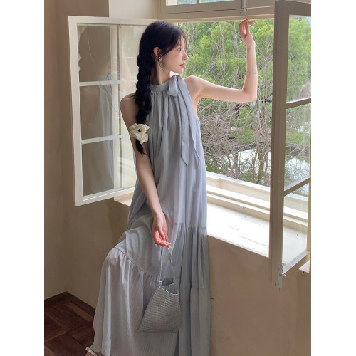 法式超仙藍色蝴蝶結掛脖連衣裙女2025夏季氣質絕美度假風露肩長裙