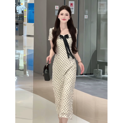 法式優雅氣質方領波點蝴蝶結連衣裙女2025夏季新款高級感顯瘦長裙