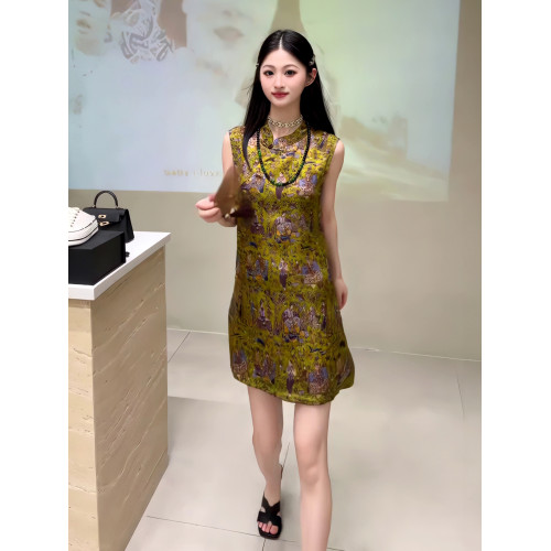 新中式印花立領馬甲背心女2025新款夏季國風高級獨特漂亮無袖上衣