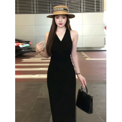 法式黑色V領系帶無袖連衣裙女2025夏季新款收腰顯瘦氣質包臀長裙