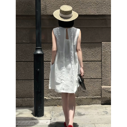 法式圓領無袖亞麻連衣裙女2025夏季新款小個子氣質顯瘦A字背心裙