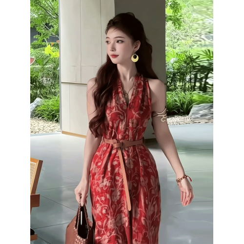 法式復古氣質印花無袖掛脖連衣裙女2025夏季新款高級感絕美長裙子