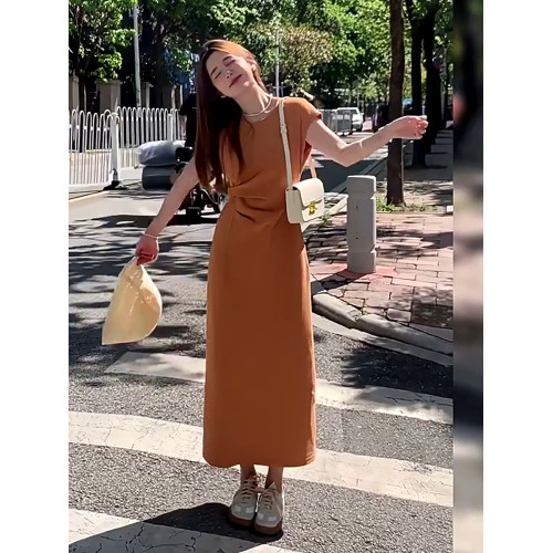 法式氣質t恤連衣裙女夏季2025新款高級感收腰顯瘦飛飛袖直筒長裙