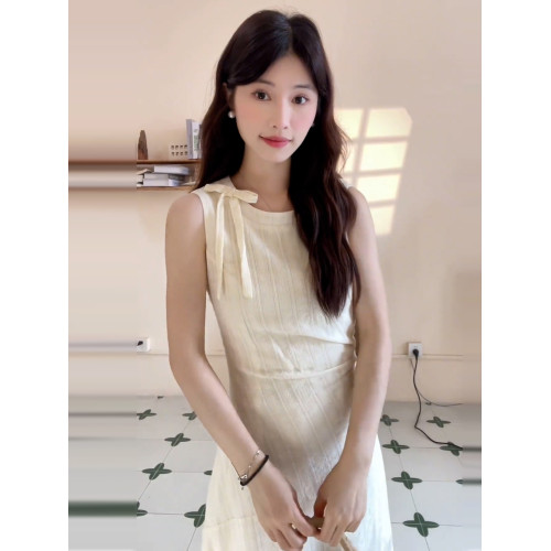 無袖白色連衣裙子女夏季2025新款夏日絕美吊帶長裙輕熟小衆不撞款