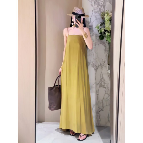 法式高級感氣質老錢風吊帶連衣裙女2025夏季新款時尚顯瘦寬松長裙