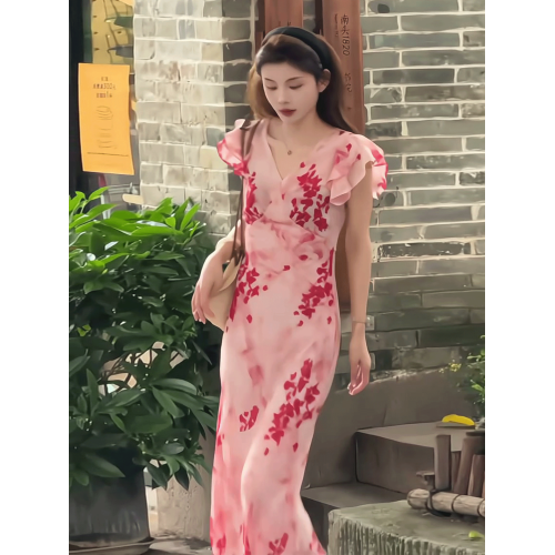 法式海邊度假風V領碎花連衣裙女2025夏季新款甜美風收腰顯瘦長裙