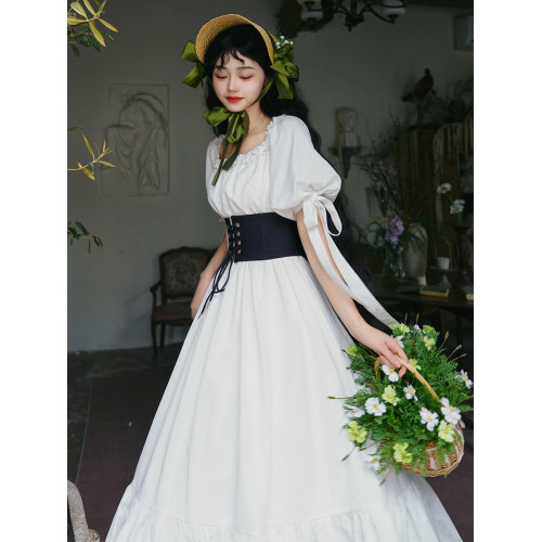 彌愛原創《小白裙》法式復古方領顯瘦高腰大擺浮雕肌理感連衣裙