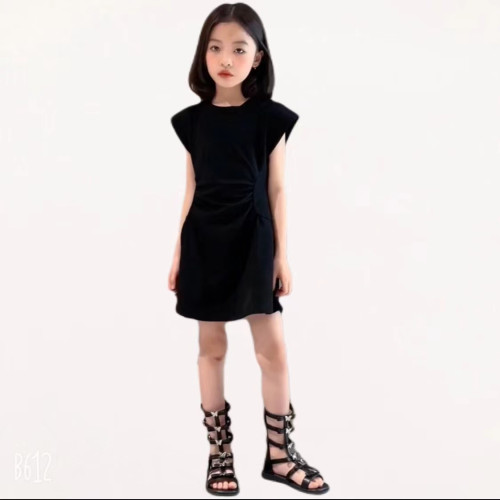 2025年夏季新款收腰顯瘦連衣裙女童慵懶風高級感氣質韓系黑色裙子