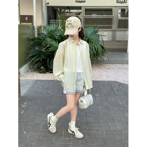 女童防曬服夏季2025新款女孩防曬衣輕薄上衣夏裝兒童冰絲透氣外套