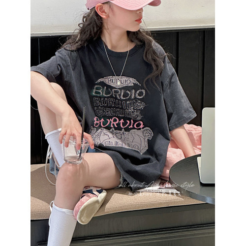 孫小美kids 磨損塗鴉女童短袖T恤兒童上衣2025新款夏裝大童半袖t