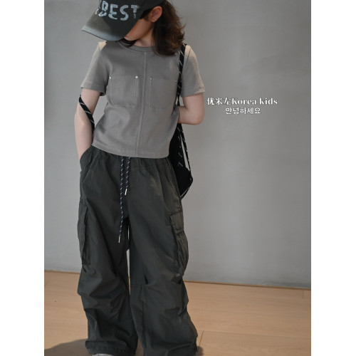 優米左童裝洋氣女孩修身短款上衣2025新款洋氣女童春夏裝短袖T恤