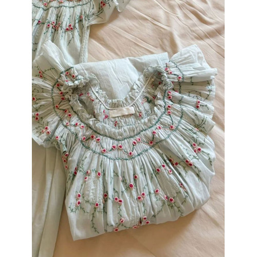 女童連衣裙兒童裙子好看公主裙度假新款大童綠色生日紗裙女孩長裙