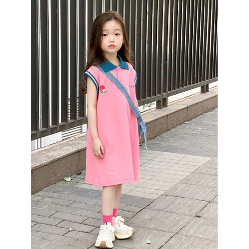 又酷又颯的女童裙2025夏日新款女孩多巴胺穿搭兒童夏季POLO連衣裙